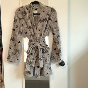 Victoria secreta pink bathrobe
